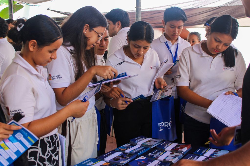 ExpoU_SA-3